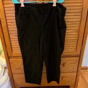 Chico’s Black Cropped Bridgette Pants Size 3 (16)